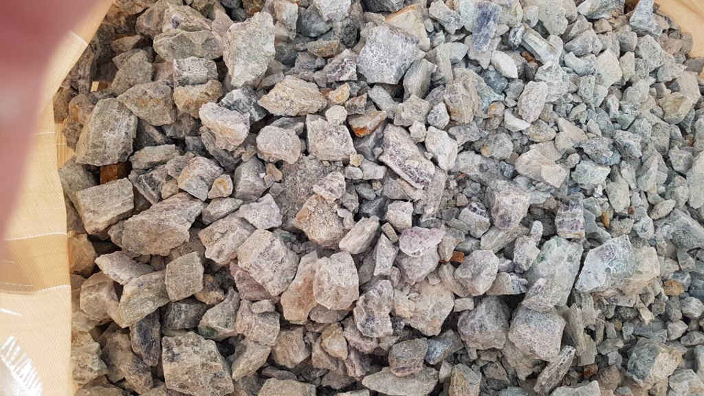 khoáng sản huỳnh thạch